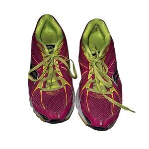SAUCONY pink and green running shoes 8